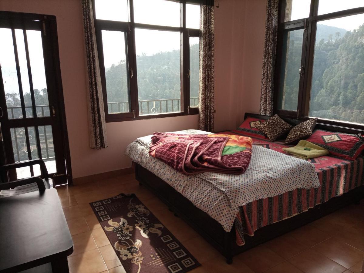 Thakur Homes- Couple And Family Friendly Homestay Šimla Exteriér fotografie