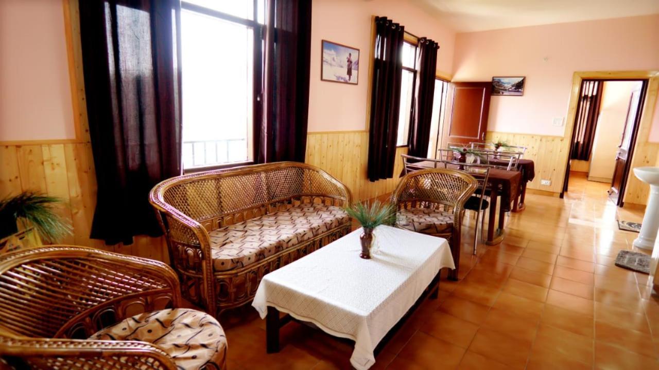 Thakur Homes- Couple And Family Friendly Homestay Šimla Exteriér fotografie
